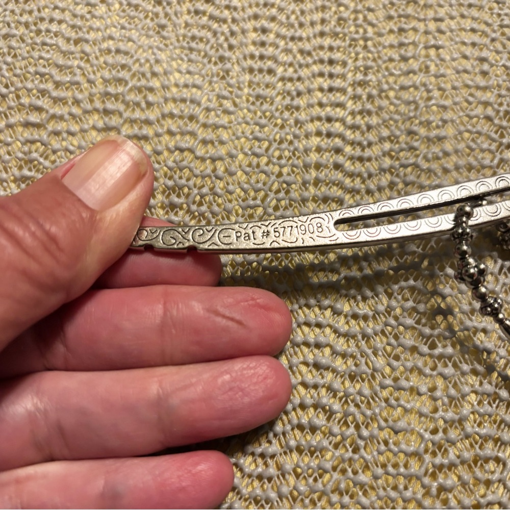 LILI ROSE SILVER HAIR CLIP - Picture 9 of 9